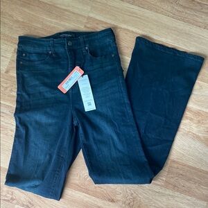 Liverpool Hannah Hi-Rise flare jeans NWT